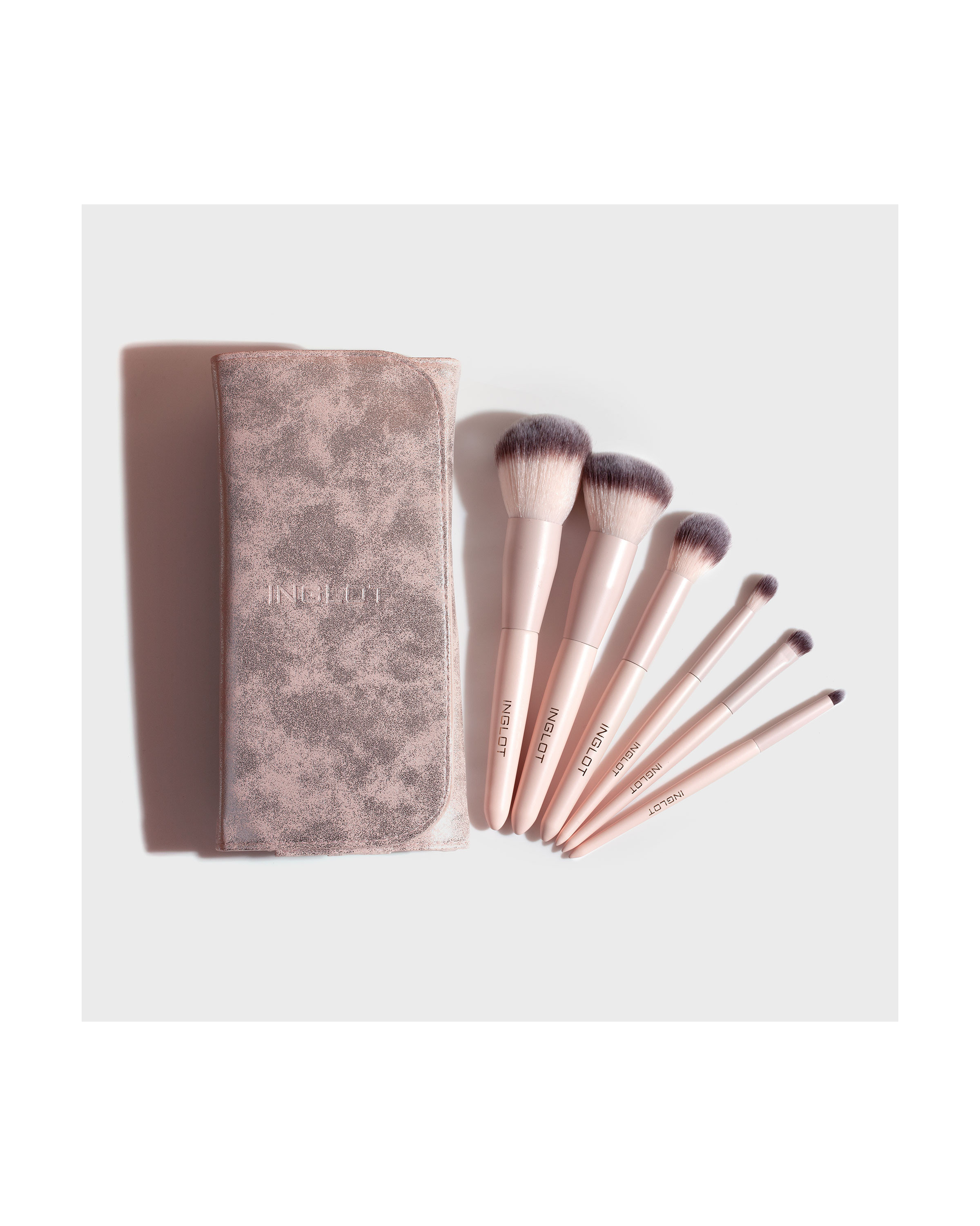 INGLOT 40 YEARS OF CELEBRATING YOUR BEAUTY Brush Set