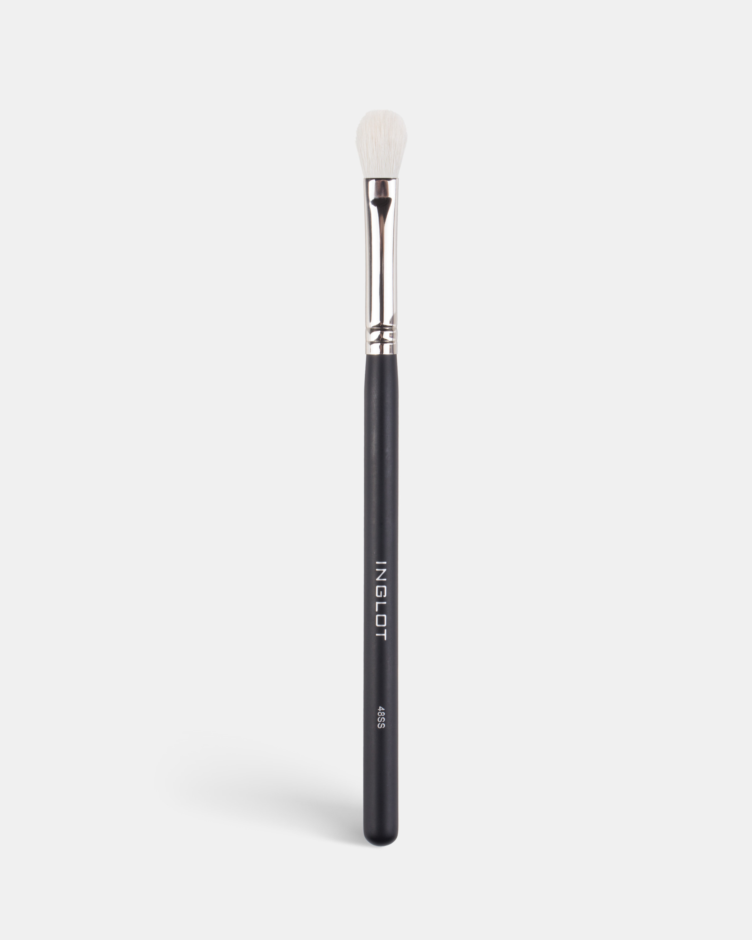 Натисніть, щоб збільшити:Пензель для розтушовування тіней INGLOT 48SS Пензель для розтушовування тіней INGLOT 48SS