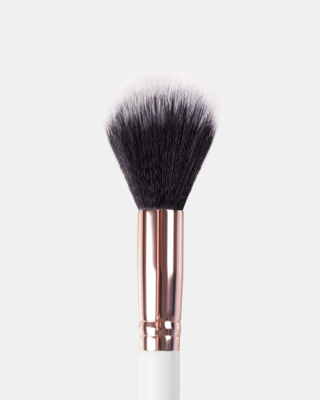 Пухнастий пензель INGLOT PLAYINN Makeup Brush 202