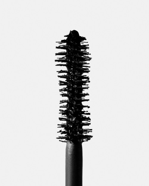 Туш для об’єму INGLOT More Than a Legend, 9,5 мл