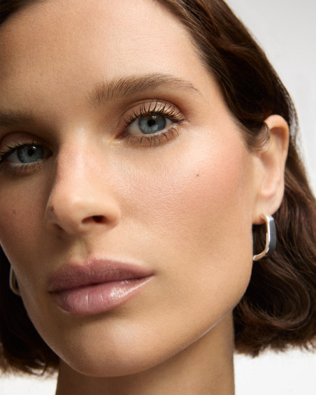 Туш для об’єму INGLOT More Than a Legend, 9,5 мл