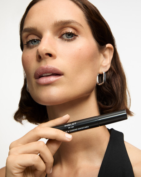 Туш для об’єму INGLOT More Than a Legend, 9,5 мл