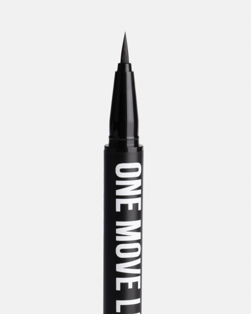 Підводка-фломастер INGLOT One Move Liquid Eyeliner, 0,55 мл Підводка-фломастер INGLOT One Move Liquid Eyeliner, 0,55 мл