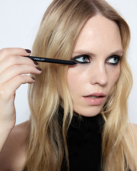 Кремовий олівець для очей INGLOT Creamy Line Eyeliner – 1,3 г