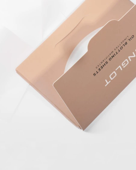 Матуючі серветки INGLOT Oil Blotting Sheets, 50 шт.