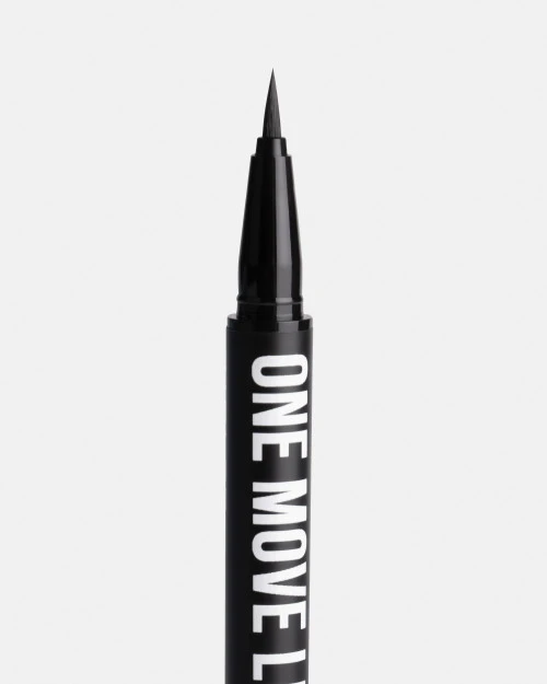 Підводка-фломастер INGLOT One Move Liquid Eyeliner, 0,55 мл